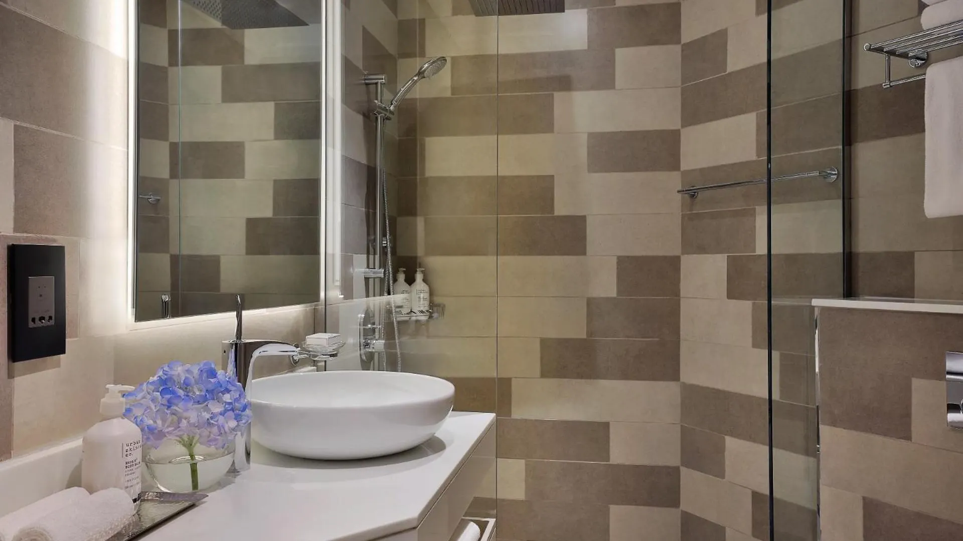 Nh Collection Dubai The Palm Hotel United Arab Emirates