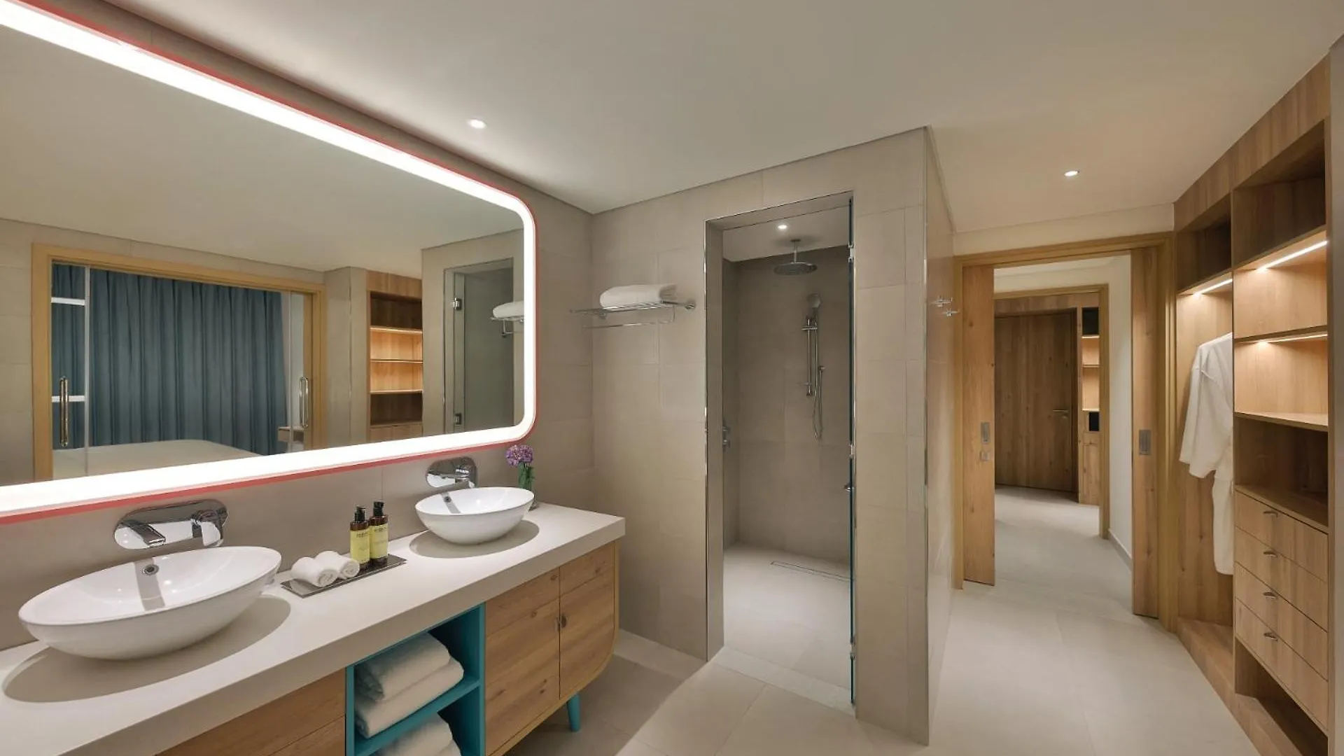 Nh Collection Dubai The Palm Hotel