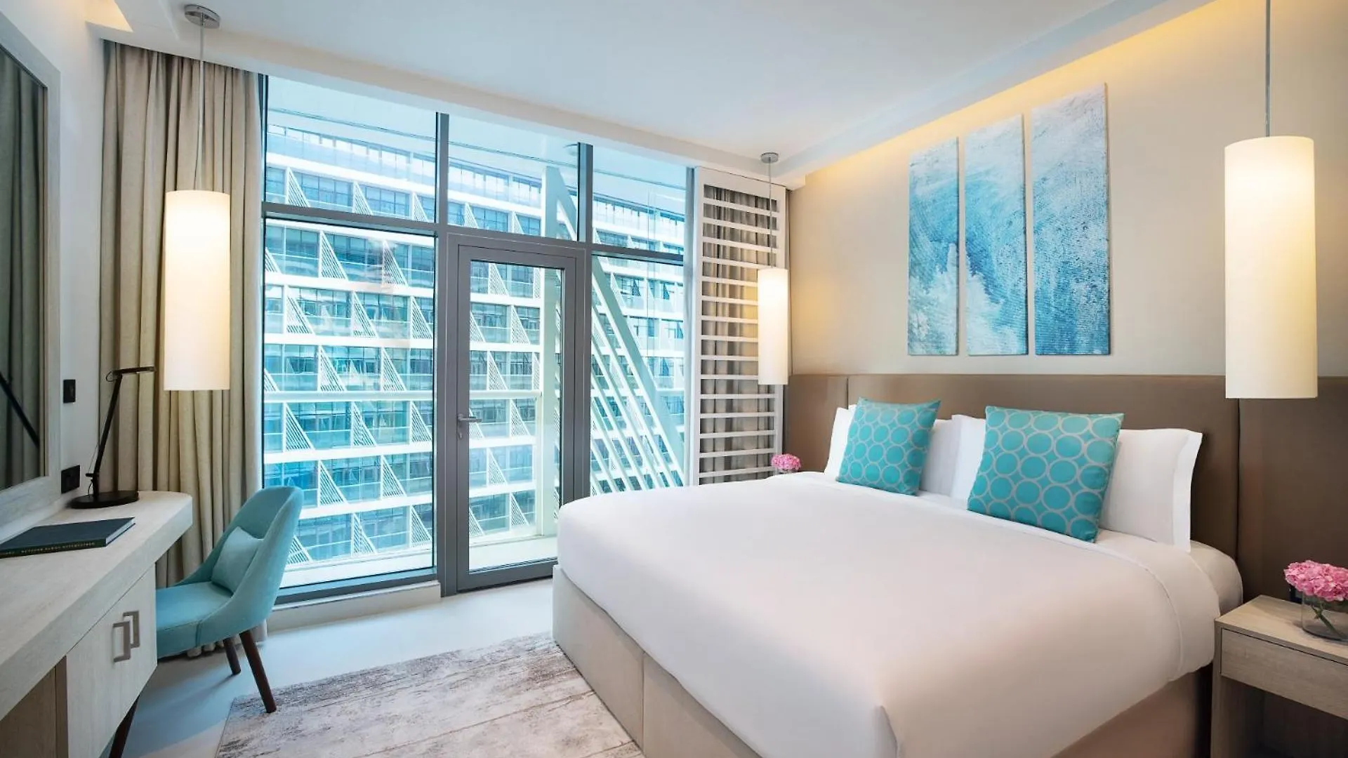 Nh Collection Dubai The Palm Otel 4*,