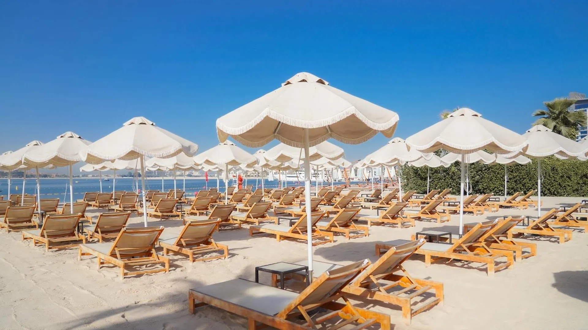 Nh Collection Dubai The Palm Otel